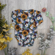 Load image into Gallery viewer, The grow baby vest
